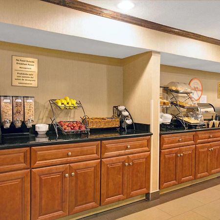 West Farms Hotel New York Ngoại thất bức ảnh