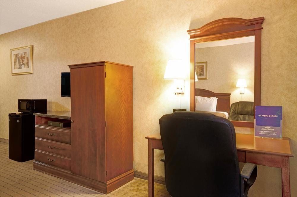 West Farms Hotel New York Ngoại thất bức ảnh