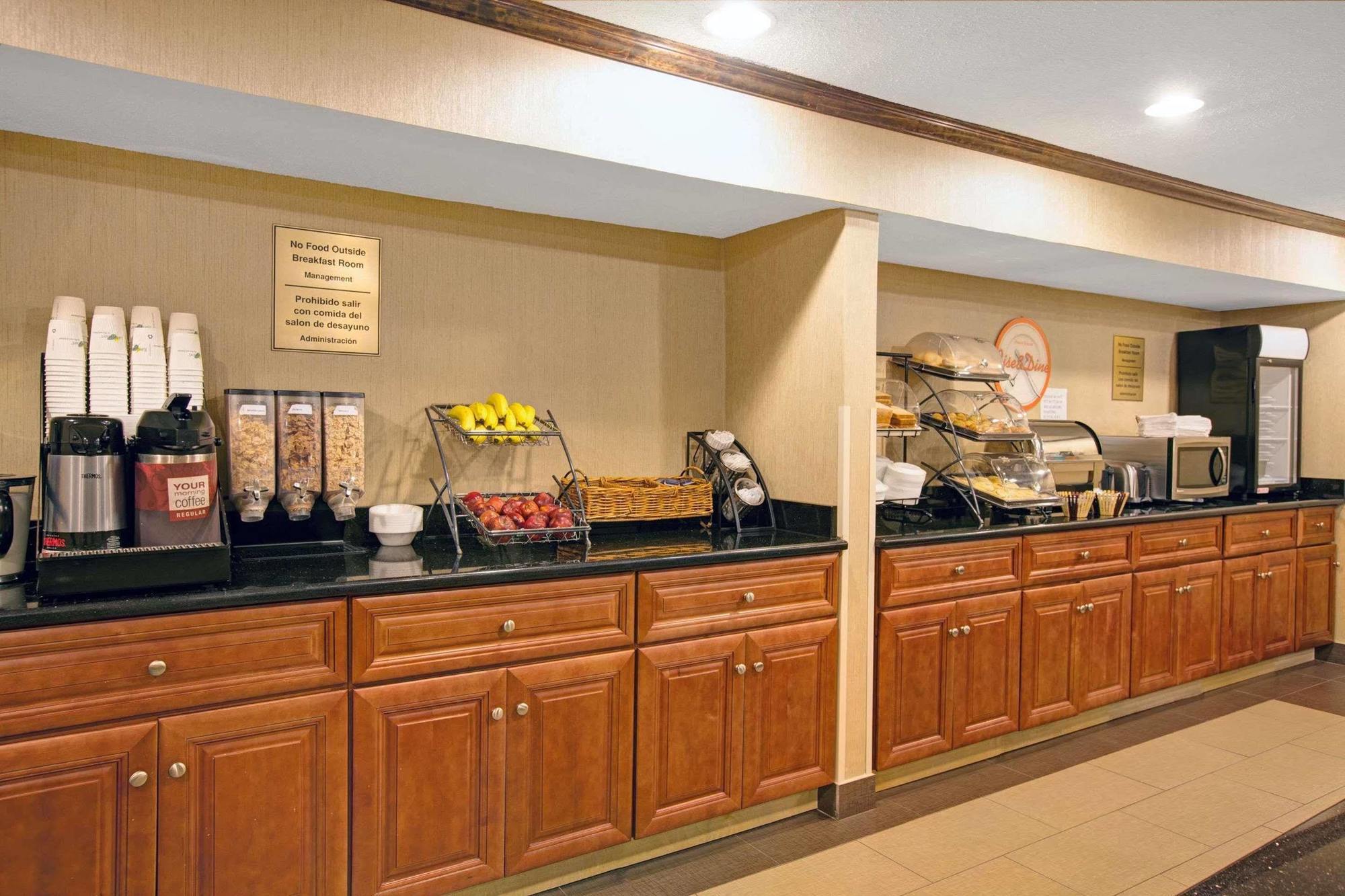 West Farms Hotel New York Ngoại thất bức ảnh